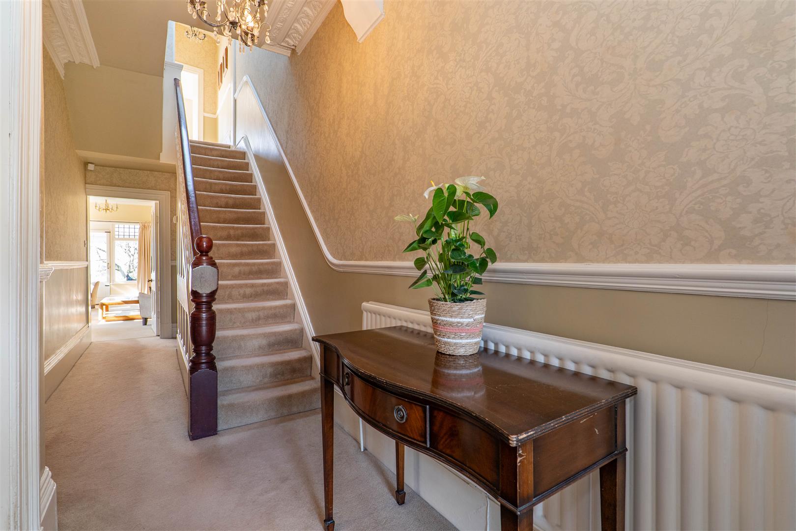 5 bed property in Windsor Road, Chorley